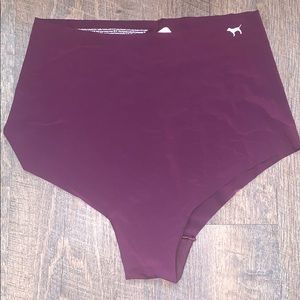 NWT PINK No Show High Waisted Cheekster